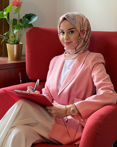 İrem Aşıkkutlu